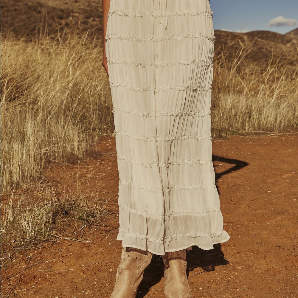 Vici Cream Tiered Maxi Skirt